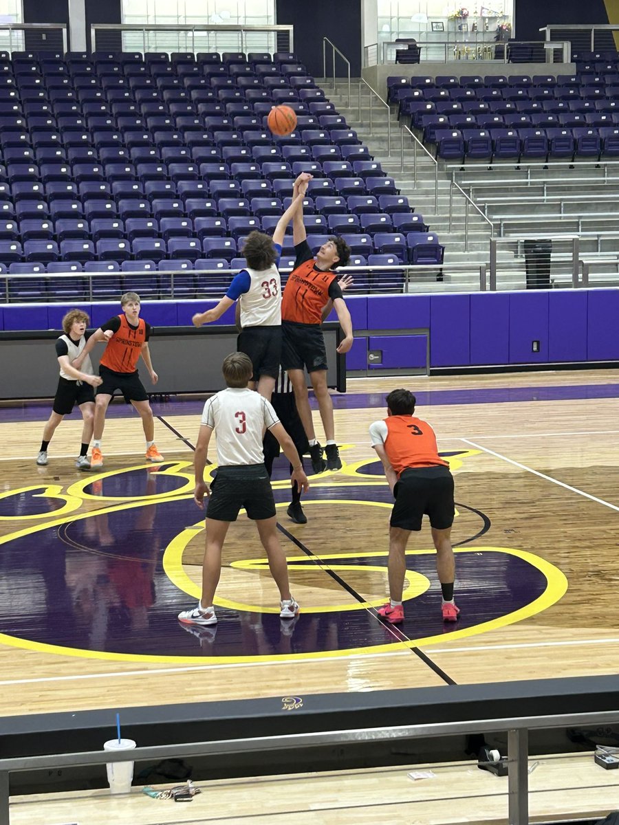 Last tuneup before the regular season tonight @ the Godley Scrimmage. Steers showed great improvement on the defensive end giving up 38 points in 4 live quarters! 

Next Up: Season Opener @ Millsap 11/18

#A3
#ToughandTogether

<a href="/hoopinsider/">Hoopinsider</a> <a href="/ClubGraham/">Graham Athletic Booster Club</a> <a href="/GrahamHSAthDept/">Graham High School Steers and Lady Blues</a>