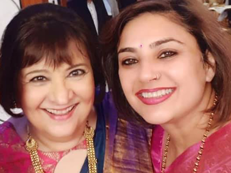 16_sumi's tweet image. &quot;A voice of depth, a heart of art, and a spirit of passion — Smt. Bharati Achrekar Ji embodies the essence of performance.&quot;

Smt. @BharatiAchrekar Ji (Indian Marathi and Hindi Theatre, Film &amp;amp; Television Actress) with Dr. Sumi Gupta.

#BharatiAchrekar #indianmarathi #hinditheatre
