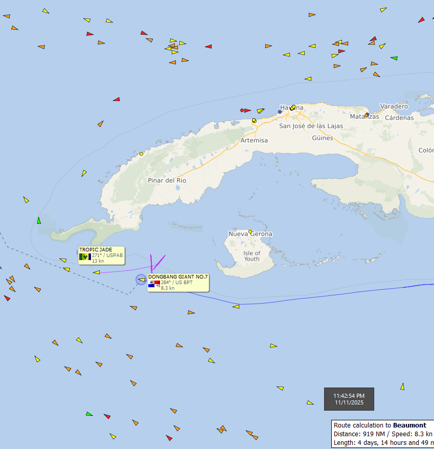 TROPIC JADE 7800265
Ahora los dos nevegan juntos. Lo que parecía una coincidencia, ahora no lo es y se nota la combinación de intenciones.
Pasó la noche en el golfo del Cabo.
x.com/FlconEYES/stat…