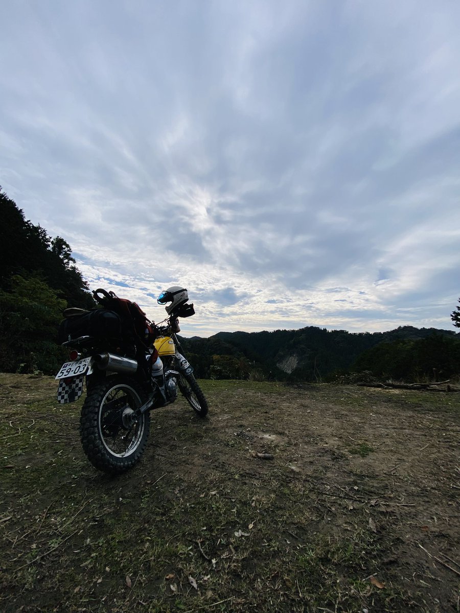 shingoneDX's tweet photo. 今日はこの前より、ぬかるみ多めでニュータイヤの試走には良さそう。嫌だけど(´∀`) #GP610 https://t.co/kR0YY8LCVs