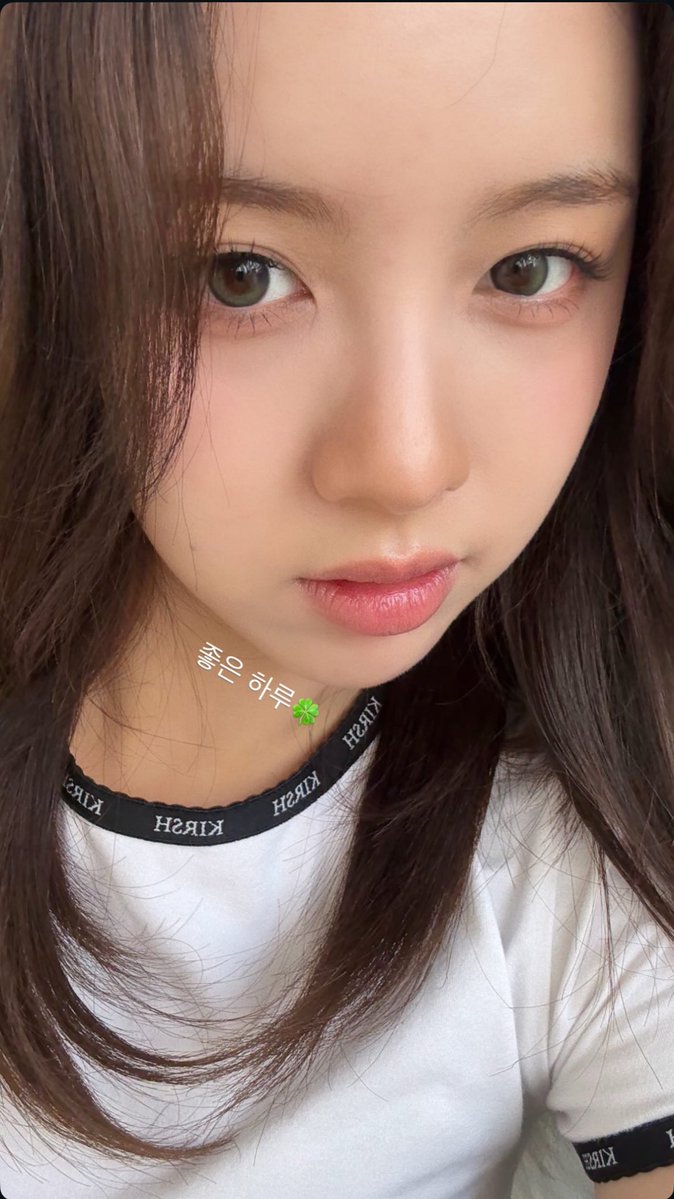 lemonkde's tweet image. @/luuc_ida 인스스

“좋은 하루🍀”

#루시 #LUCY #우아 #WOOAH