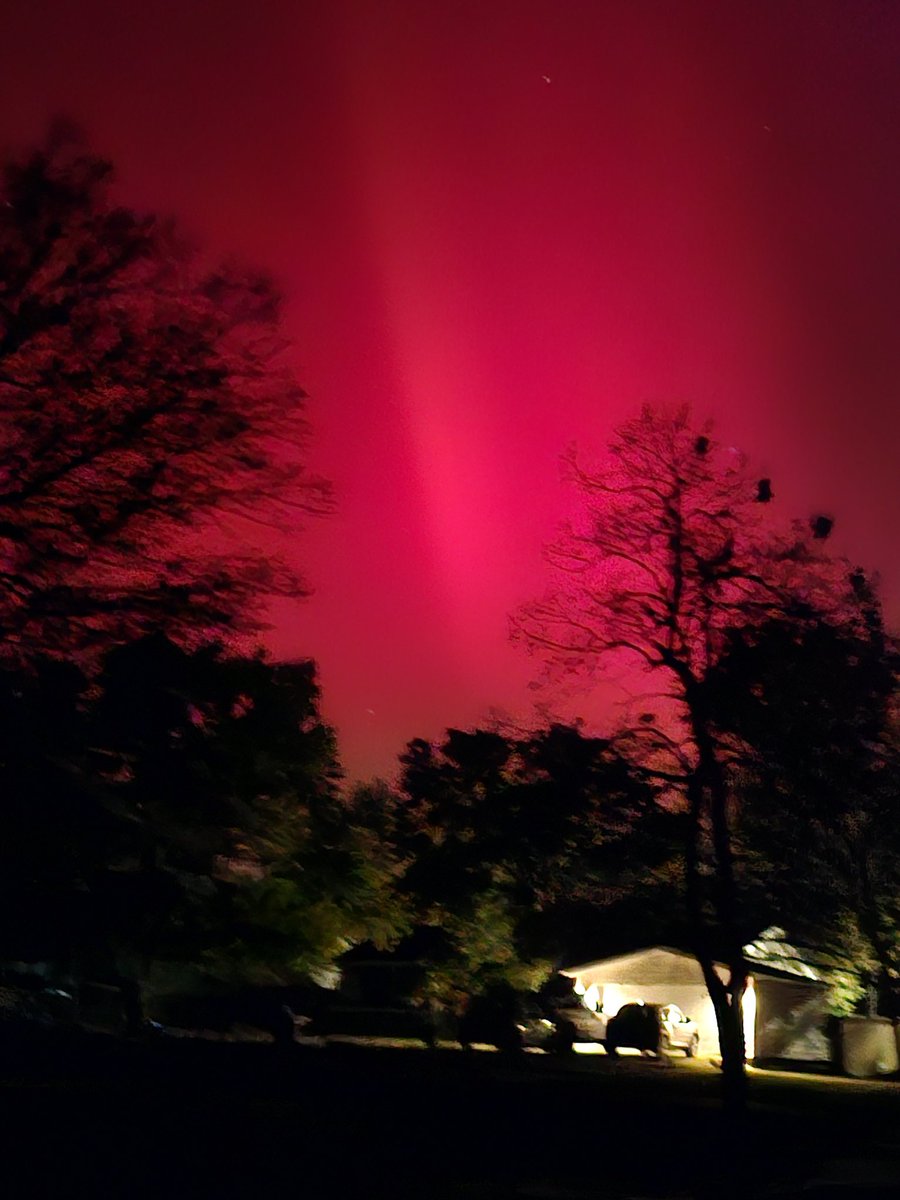 jlayton4's tweet photo. @WxScholl Not as good as yours, but this from Northeastern Oklahoma https://t.co/RxxFKq1l3t