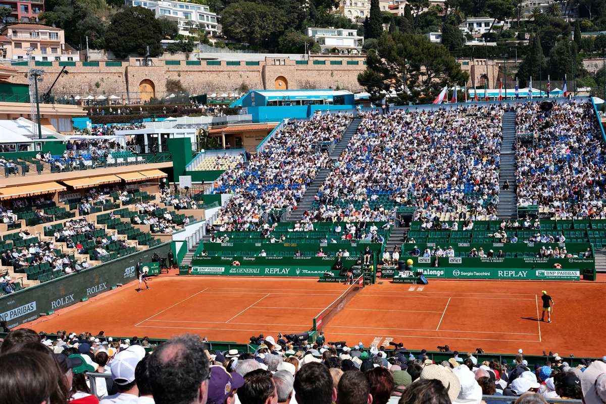 findfq's tweet image. ☀️ Jet lag fades when the first serve hits! Traveling for tennis is more than sport—it’s culture, passion, and pushing limits across the globe. 🌍🔥
#GameSetMatch #TennisTour #GlobalJourney