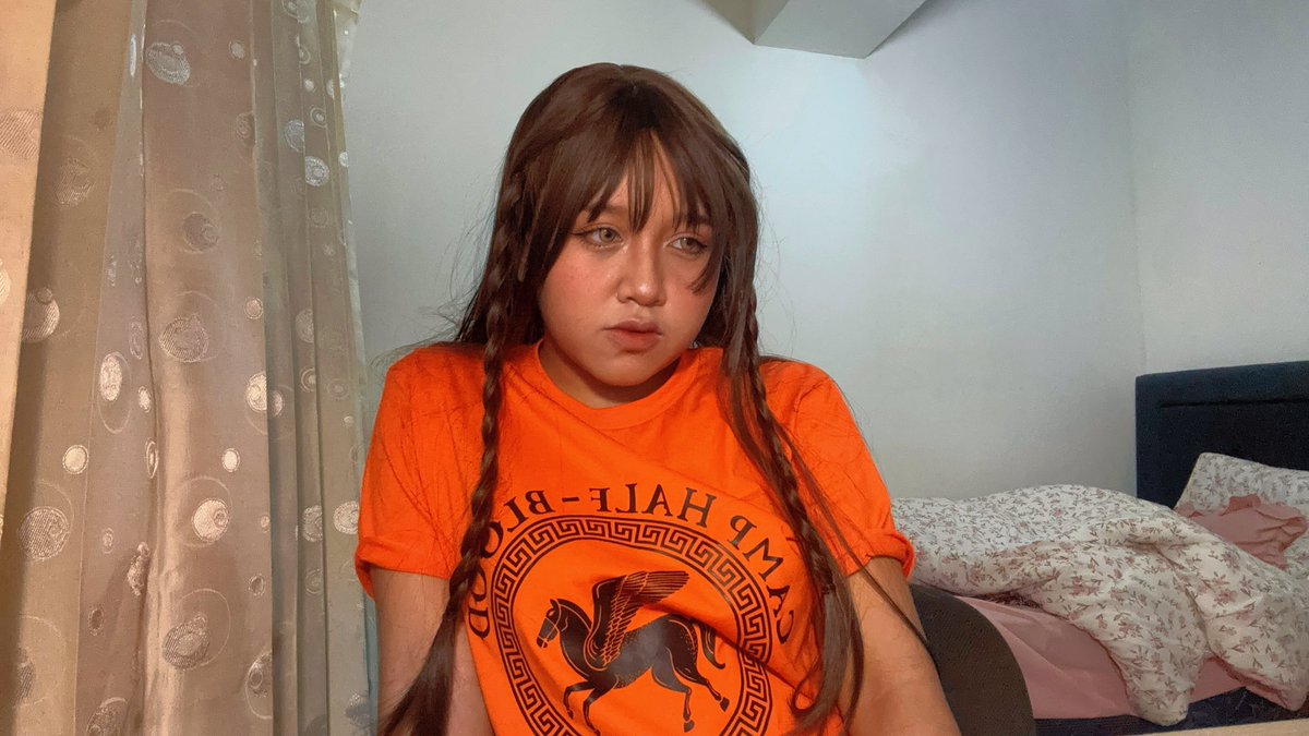 MeLubCola's tweet image. Been almost 1.5 years since i last do cosplay but here’s Piper Mclean from Heroes of Olympus while waiting for season 2 of Percy Jackson 👉👈

Anyway will be coming to CF day1! Pls 
drop your booth pien
#PercyJackson #HeroesofOlympus #PiperMclean #PJO