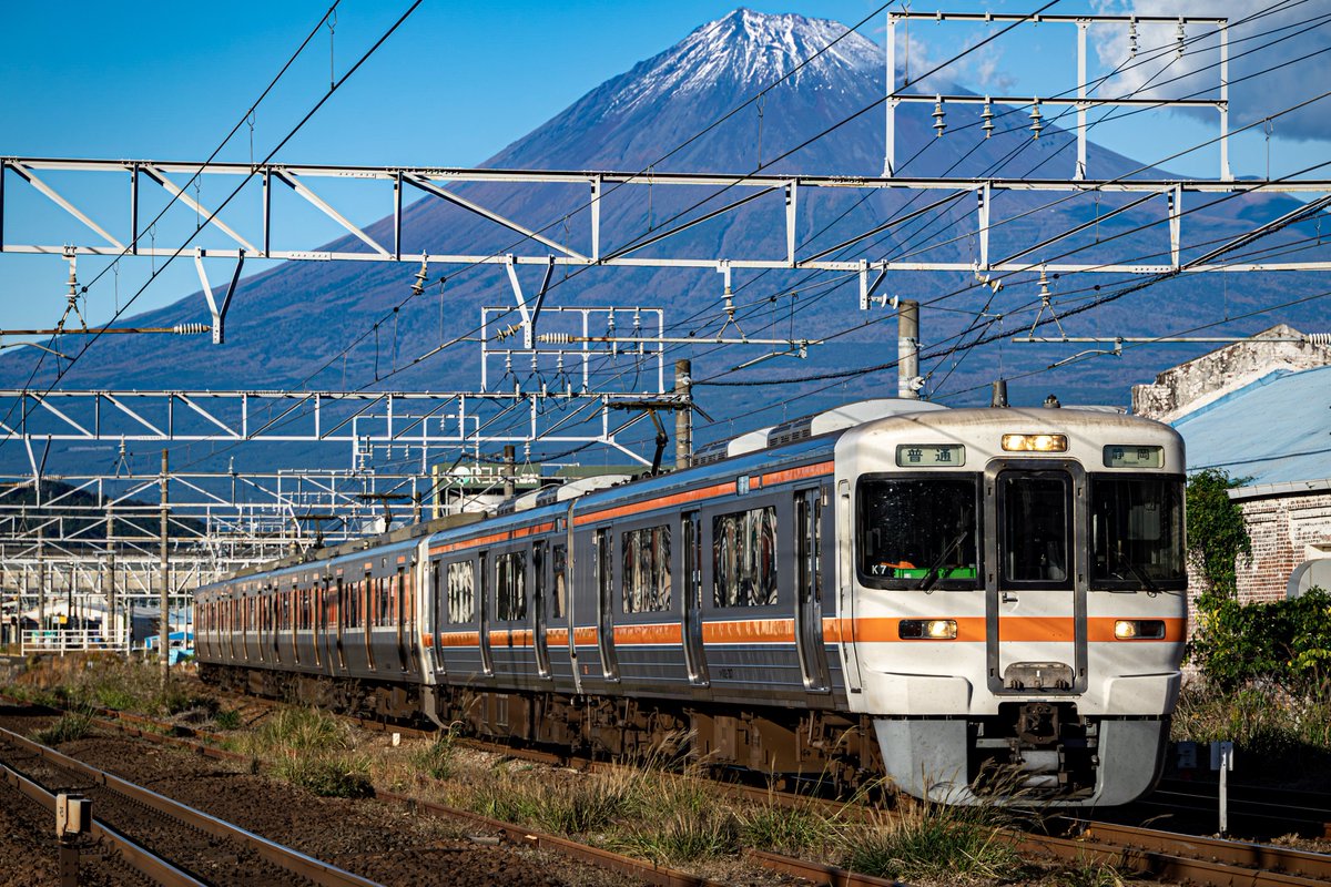 みなとみらい運河　Ｆ１００ みなとみらい運河 F100 みなとみらい運河F100