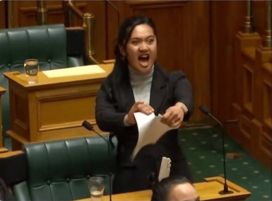 LakshayVaishnav's tweet image. TypeScript when you use &apos;any&apos;