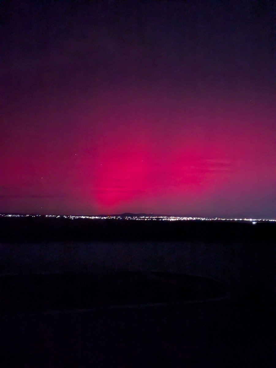 #Aurora in NM??

<a href="/NWSAlbuquerque/">NWS Albuquerque</a> #wx #spacewx #nmwx