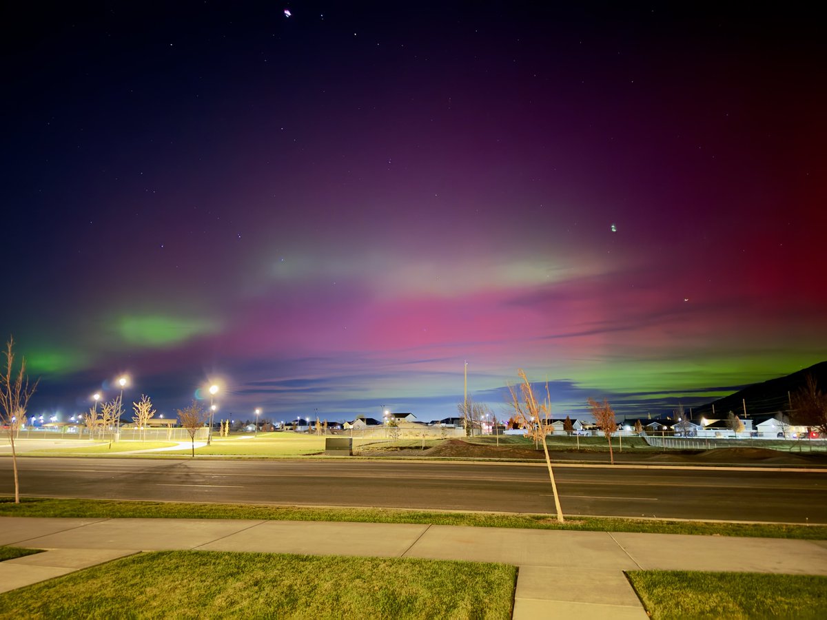 <a href="/MatthewCappucci/">Matthew Cappucci</a> This was 6:40 pm MST in northern Utah