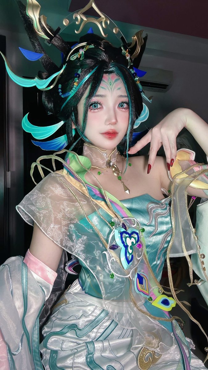 Cosplay Daji… 💚🩵✨ Cre: Lê Nguyễn Minh Khuê (Kumo Yuyake) #cosplayer #cosplay #Daji #妲己 #Veera #愿照·众生和 #WishofHarmony #AOVxHOK #HonorofKings #ArenaofValor #beautiful