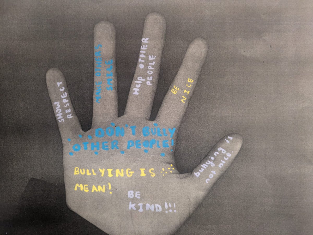 _bsuofficial's tweet image. Anti-bullying week project work @_bsuofficial 🖐️

#BSU #Mongolia #AntiBullying