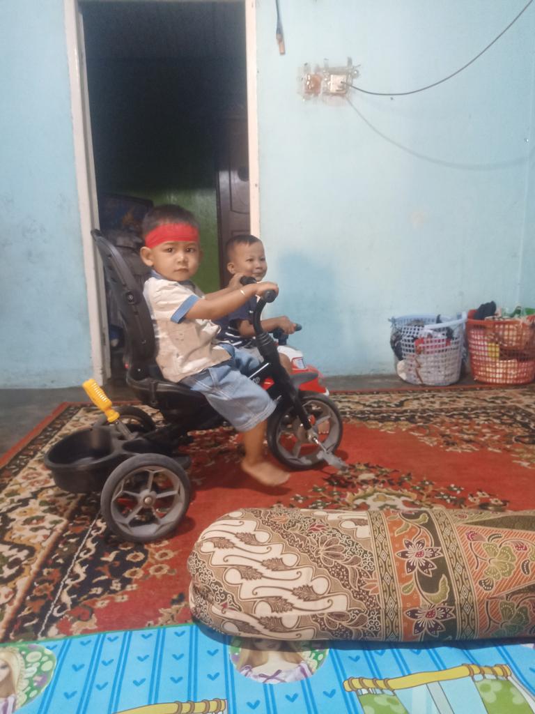 freenmichell's tweet image. 