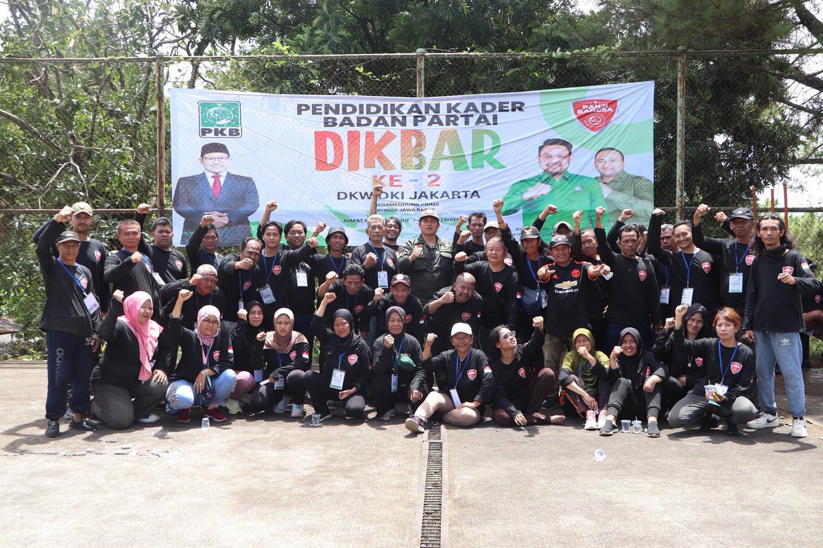 dpcpkbjaksel's tweet image. Kader Panji Bangsa Jakarta Selatan &quot;seusai mengikuti DIKBAR ke-2&quot; di Puncak Bogor 

#panjibangsa #pkbjakartaselatan
