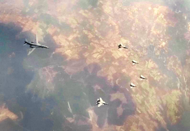 The Indian Air Force and United States Air Force are engaged in a bilateral exercise from 10–13 Nov 25, aimed at fostering mutual learning and enhancing interoperability.
USAF is participating with the B-1B Lancer Bomber.

#india #US