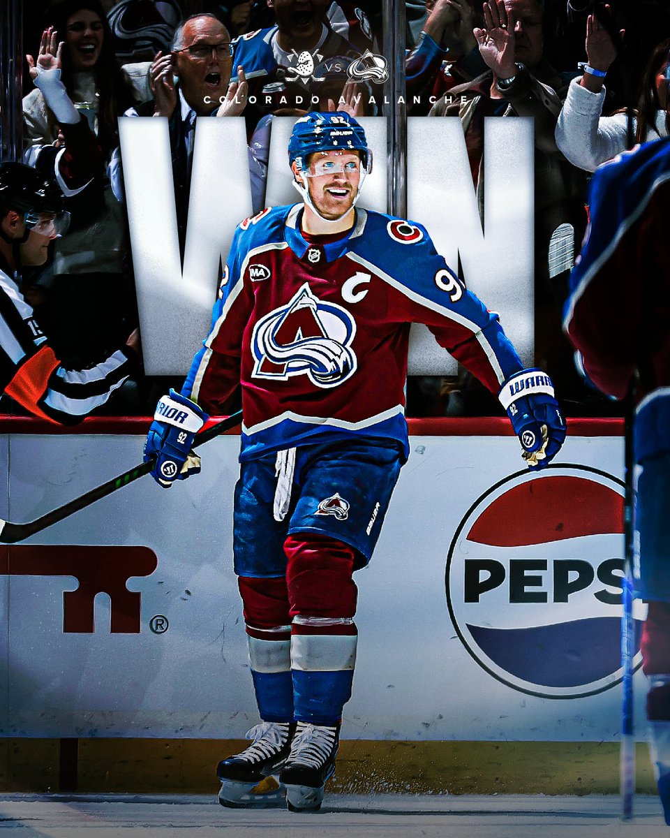 All eyes on US 💪😤