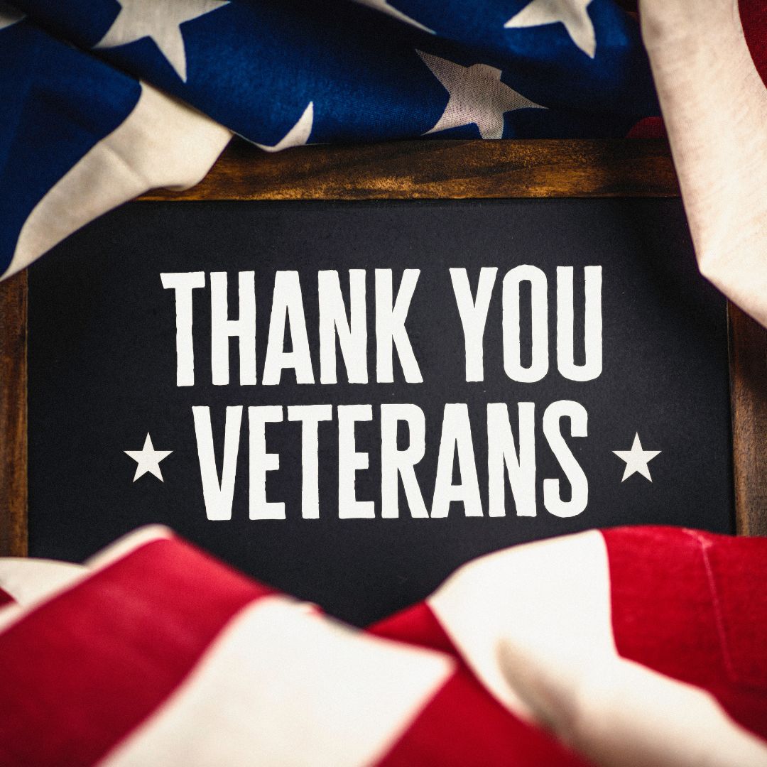 OYYAM's tweet image. To all veterans: Thank you for your service! You are true heroes! ⁣
 ⁣
#VeteransDay #Gratitude #HeroicHearts