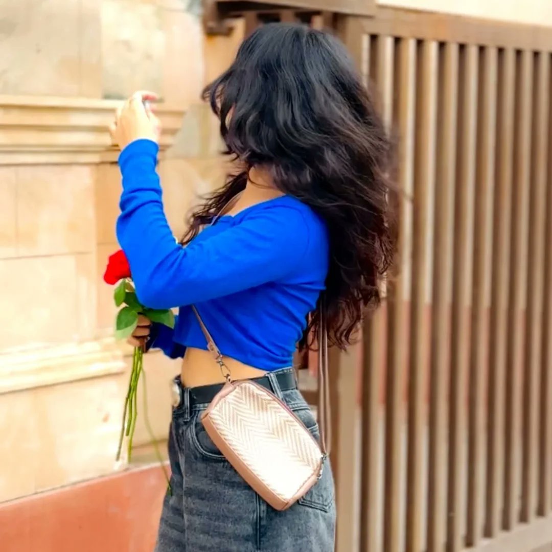 itz_Parmi's tweet image. Good Morning Everyone 🌞🌄