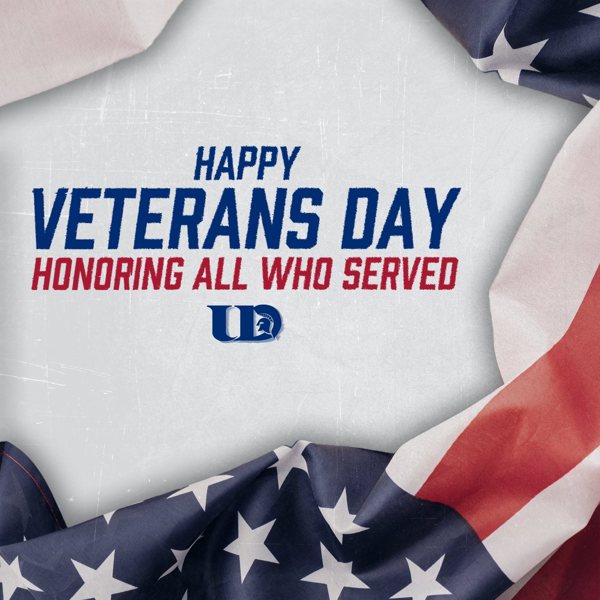 DubuqueFootball's tweet photo. Honoring all who served. Thank you for your courage, sacrifice, and service. https://t.co/kk4h5CACEC