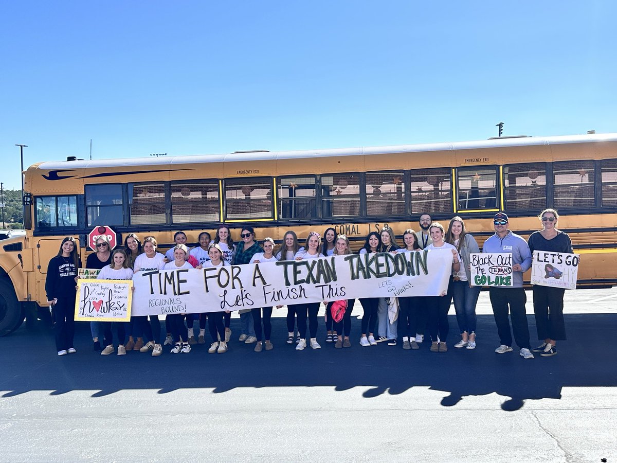 jessicamccoyAP's tweet image. Good luck to our Varsity Volleyball team in Round 4 of the playoffs! Let’s bring the energy and keep the momentum going! 🏐💥#playoffs #hawkvolleyball @CLHSPrincipal @Ms_Raabe @NLMorrisCLHSAP @DrChapmanCISD @DrChapmanCISD