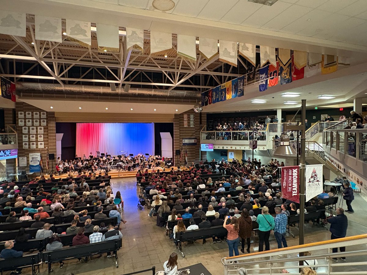 Altona Middle School tweet media