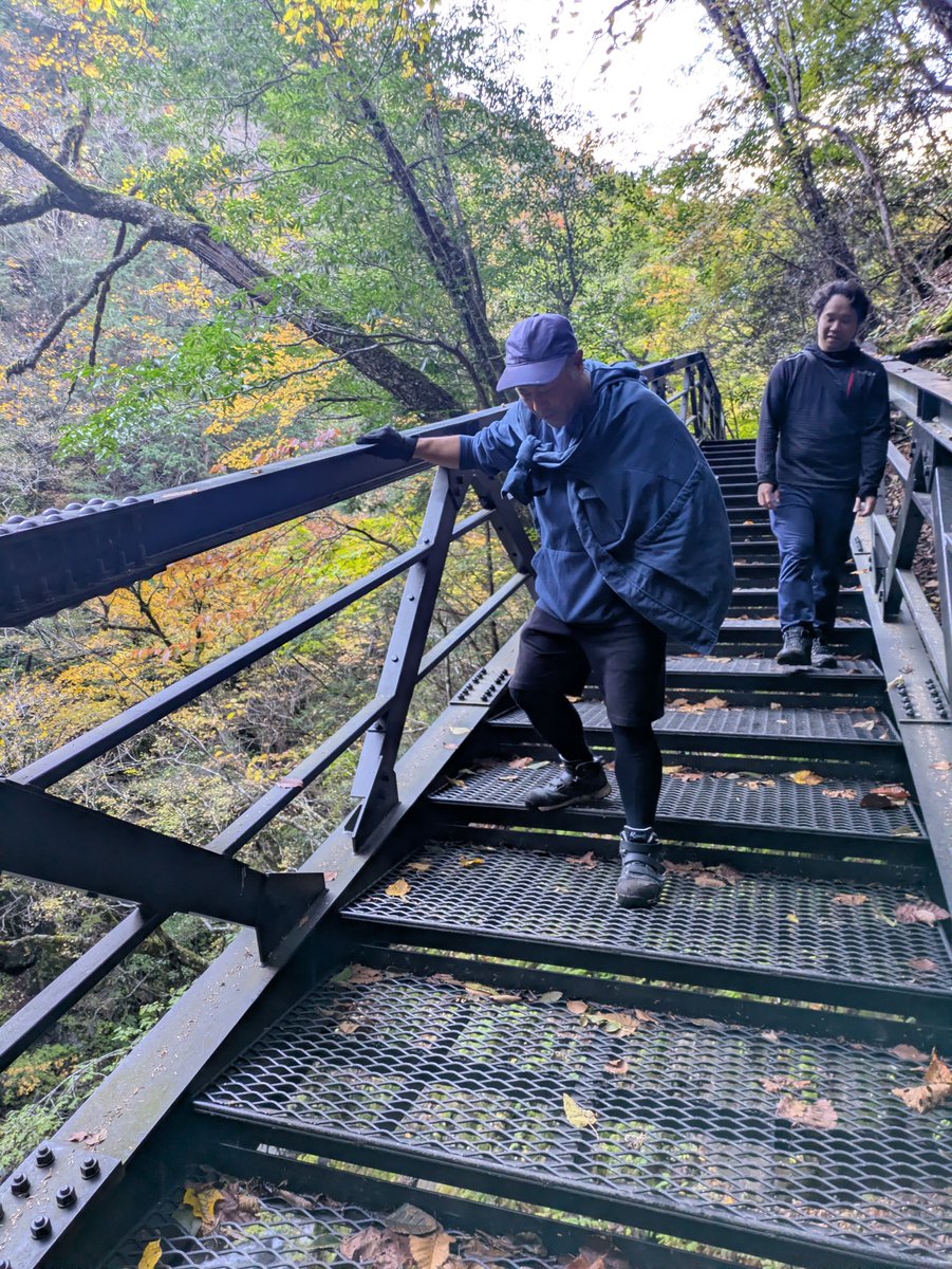 AdvanceTec2008's tweet image. 【アウトドアー部活動報告】
🍃西沢渓谷で15kmのハイキング！
美しい渓谷のせせらぎに癒されました🌿
👉 詳しくはこちら
🔗 advance-te.com/sdgs/article/1…
#アドバンステクノロジー #SDGs #西沢渓谷 #ハイキング #山梨県