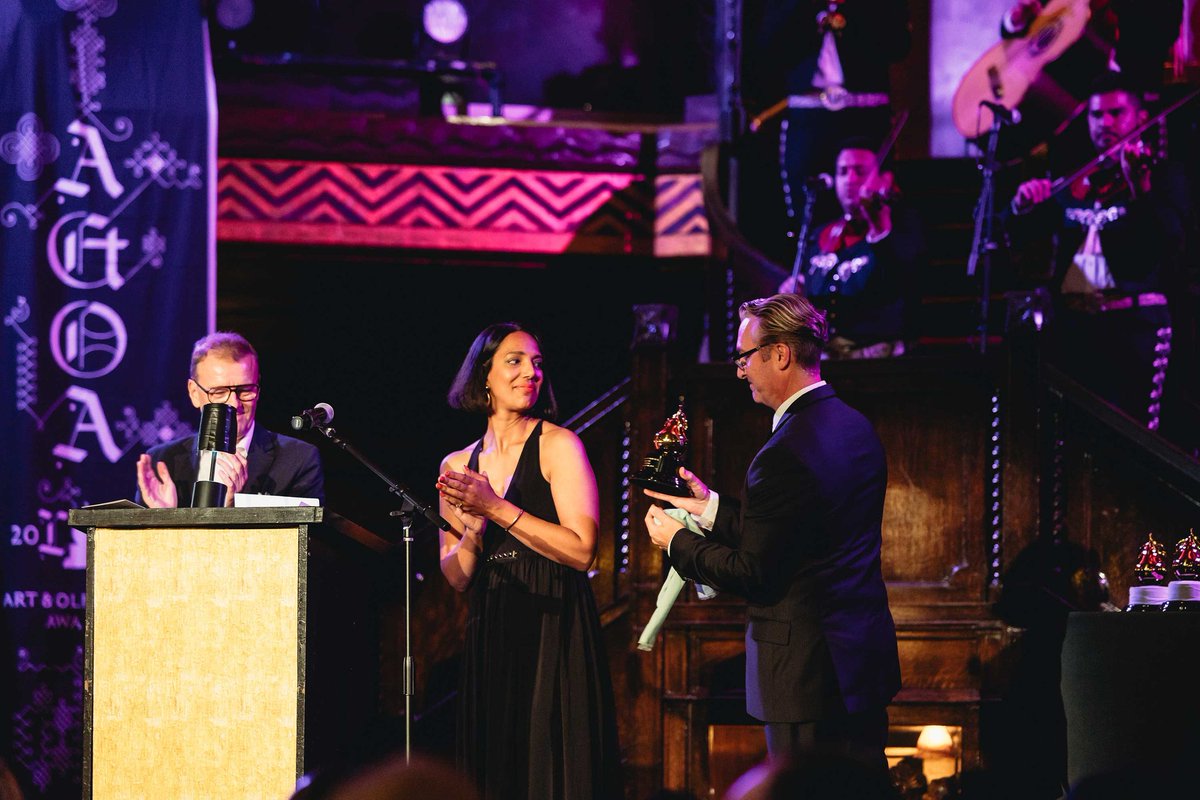 Important deadlines if you’re planning on submitting to the 12th Art and Olfaction Awards:
12/1, 11:59 PT: online submissions due
12/15, 11:59 PT: physical samples due

Still confused? Got questions? Head on over to thegoldenpears.com for details and information!