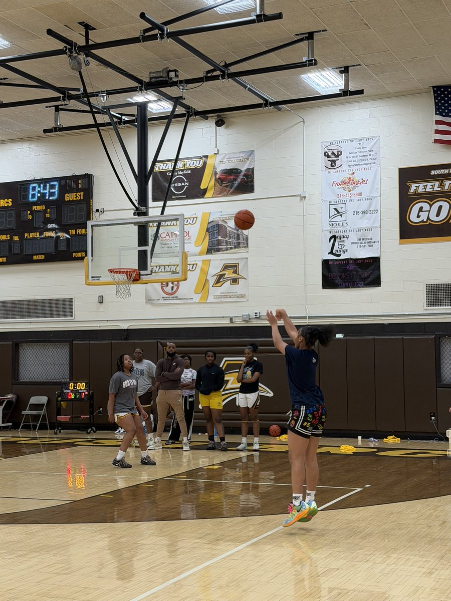 Honored to be welcomed in to attend a Brush High School Girls basketball practice tonight as we continue our Northeast, Ohio preseason coverage for <a href="/PGH_Ohio/">Prep Girls Hoops Ohio</a> 

Here are some action 📸 from tonight’s practice!!

The Arcs team preview for the 2025-26 season will be coming out