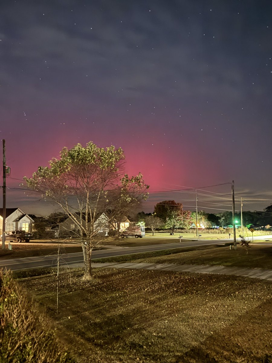 Aurora is out in North Carolina if you use long exposure photography! #ncwx