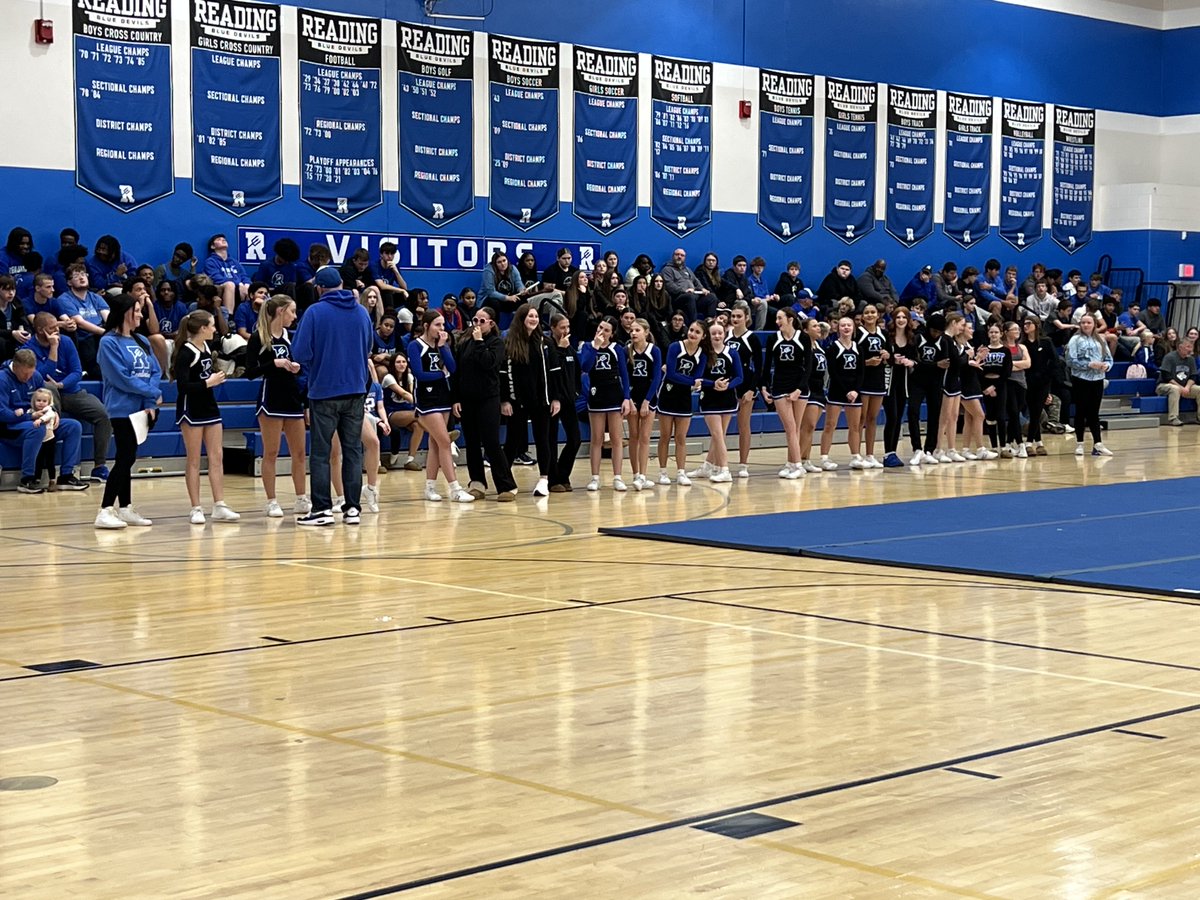 Great night at the Winter Sports Kickoff celebrating our teams and their hard work this season! Huge thanks to Adam Stewart for MC’ing and our cheer teams for leading the way! ❄️💙 #GoRBD