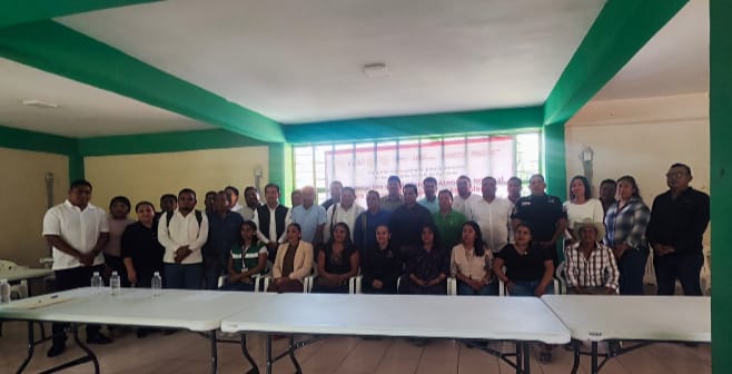 La SEMAREN asistió a la reunión de la Comisión Intersecretarial para la Atención de Jornaleros Agrícolas en Tlapa de Comonfort, reiterando su compromiso con acciones que fortalezcan el bienestar y las condiciones laborales de las y los trabajadores del campo guerrerense.