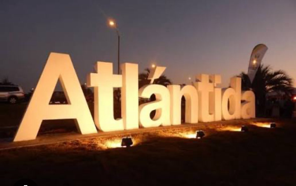 APerrone510's tweet photo. Me acabo de enterar que con 28 votos en 31 se aprobó en la @JuntaCanelones el fideicomiso que podrá hacer posible el saneamiento en Atlántida, lucha de muchísimos años de vecinos organizados y compromiso de todos los Partidos Políticos, saludo a los ediles que dieron sus votos dejando mezquindades políticas de lado , Atlantida tiene futuro !! @Wcervini @FLegnaniSilva @RocioSeara @IrigoinPedro