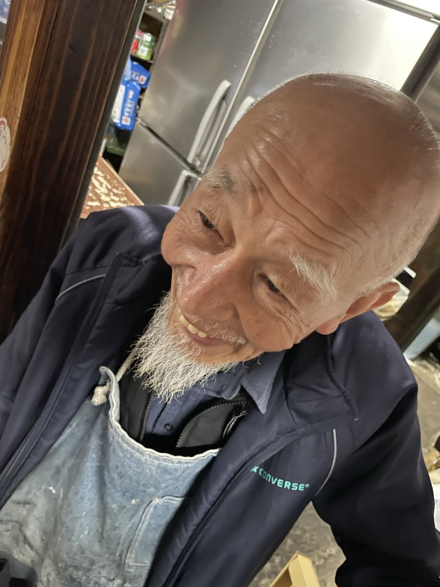 おはようございます！

今日のパリーじぃです✨