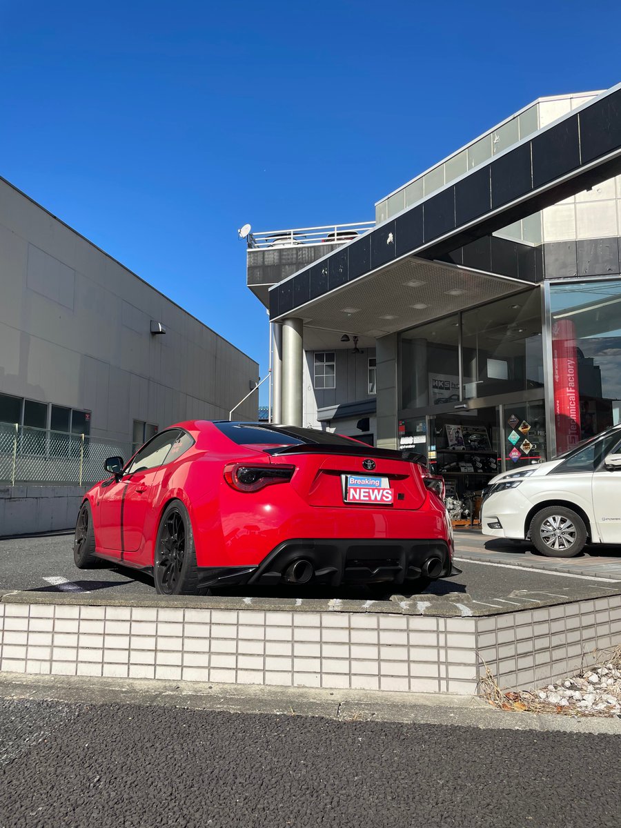 オイル交換
スパンが早いな？🤣

#zn6 
#hks