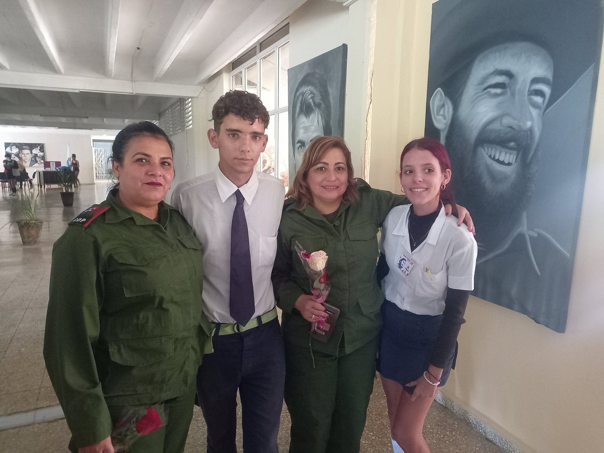 #VillaClaraConTodos también desde la Escuela Pedagógica Manuel Ascunce Domenech, junto a nuestros jóvenes, a quienes pertenece el futuro de la Patria 🇨🇺.