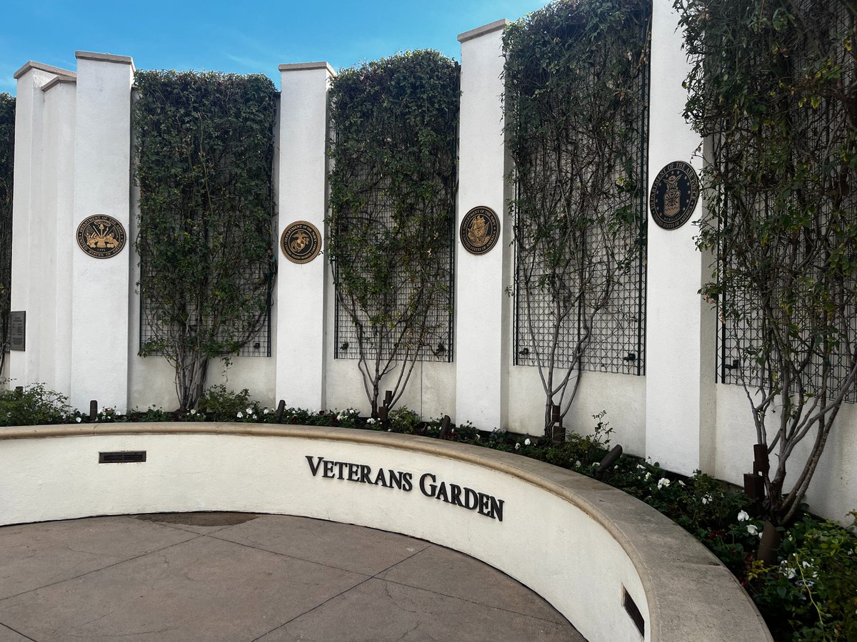 ASM_Irwin's tweet image. Today, my staff and I attended several Veterans Day remembrances honoring the brave men and women who have worn the uniform of our nation’s armed forces. 🇺🇸
We are deeply grateful to all who have served — and to those who continue to defend our freedoms with courage, honor, and…