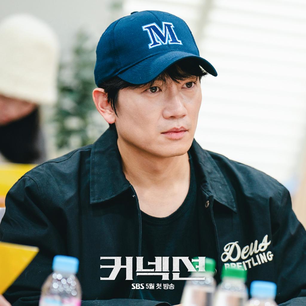 uname0_'s tweet image. 약쟁이 형사와 노예 판사 개느좋