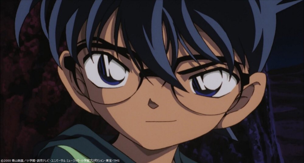 에도가와 코난=쿠도 신이치인 건 맞는데 둘은... 달라... 그게무슨 헛소리세요 싶겠지만 그냥 이 만화를 보면 느낄 수 있어요... 그럼 당신도 쿠도 신이치에게서는 볼 수 없는 코난의 오빠력에 압도돼서 상태: 아름이 됩니다... 초1에게 설렌다고