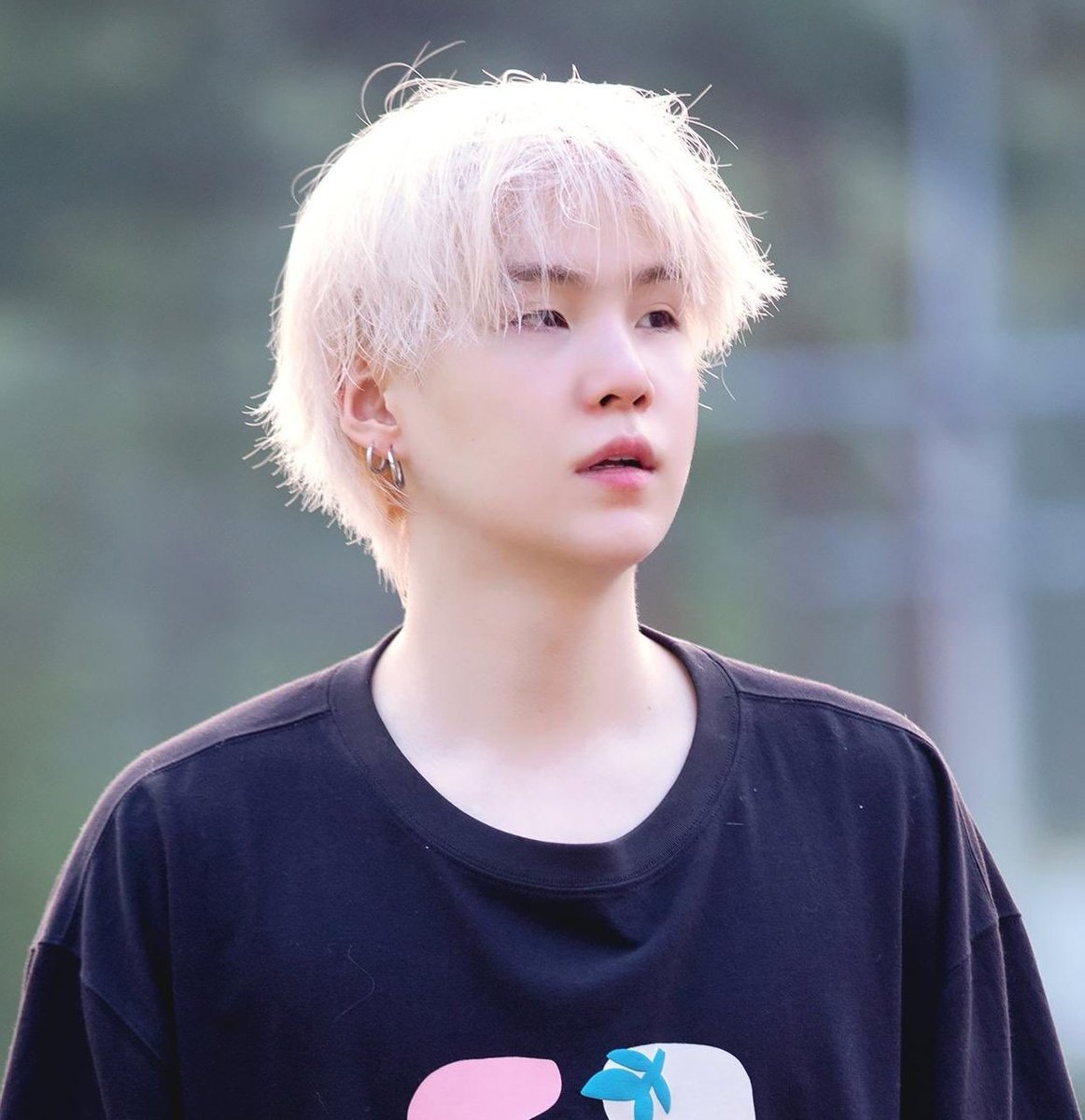 (킹슈님 짤)

영락없는 포뇨다 포뇨
🤭🤭

한 입에 호로록