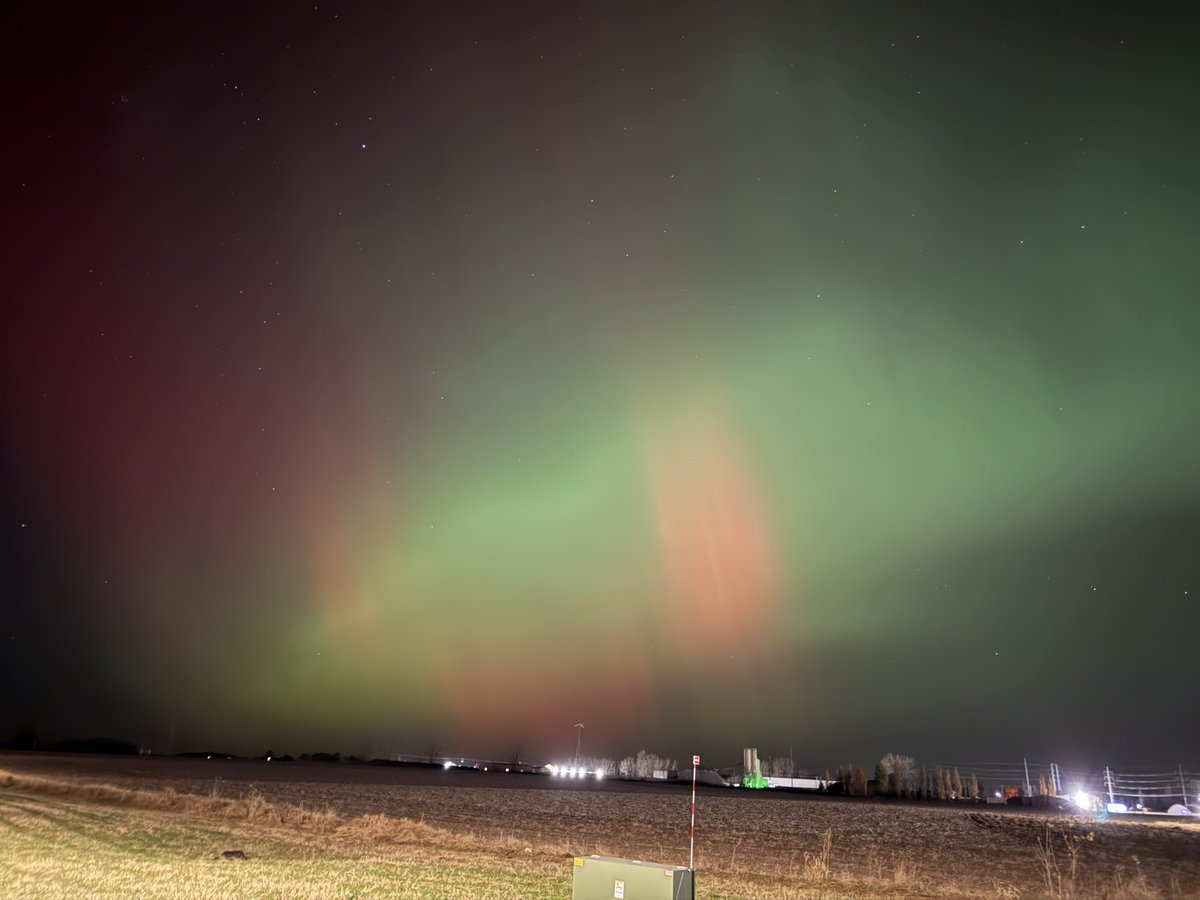 Northern lights are back again in MN.

Picture Taken: 8:04 PM, 11/11/25