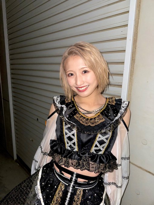 塩月希依音のTwitter画像35