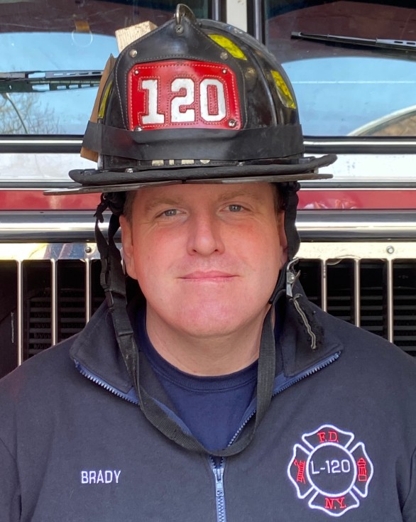 FDNY Firefighter Patrick Brady, 42, died battling a blaze in Brooklyn on Saturday, November 8, 2025.

An 11-year veteran, Patrick comes from a family of firefighters that included two brothers, a cousin and an uncle.

May God rest his soul and bring comfort to his loved ones.