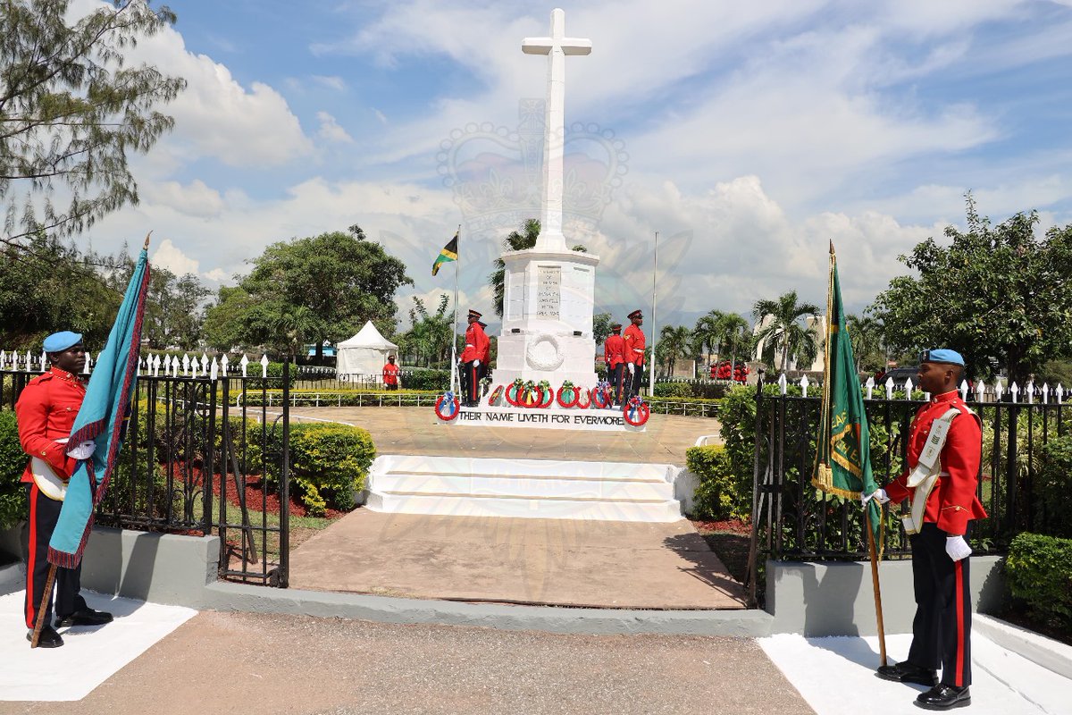 JDFSoldier's tweet photo. #PHOTOHIGHLIGHTS 

The Jamaica Defence Force held its annual Remembrance Day observance at the Cenotaph, National Heroes Park in Kingston. https://t.co/e7Q7qSas2R