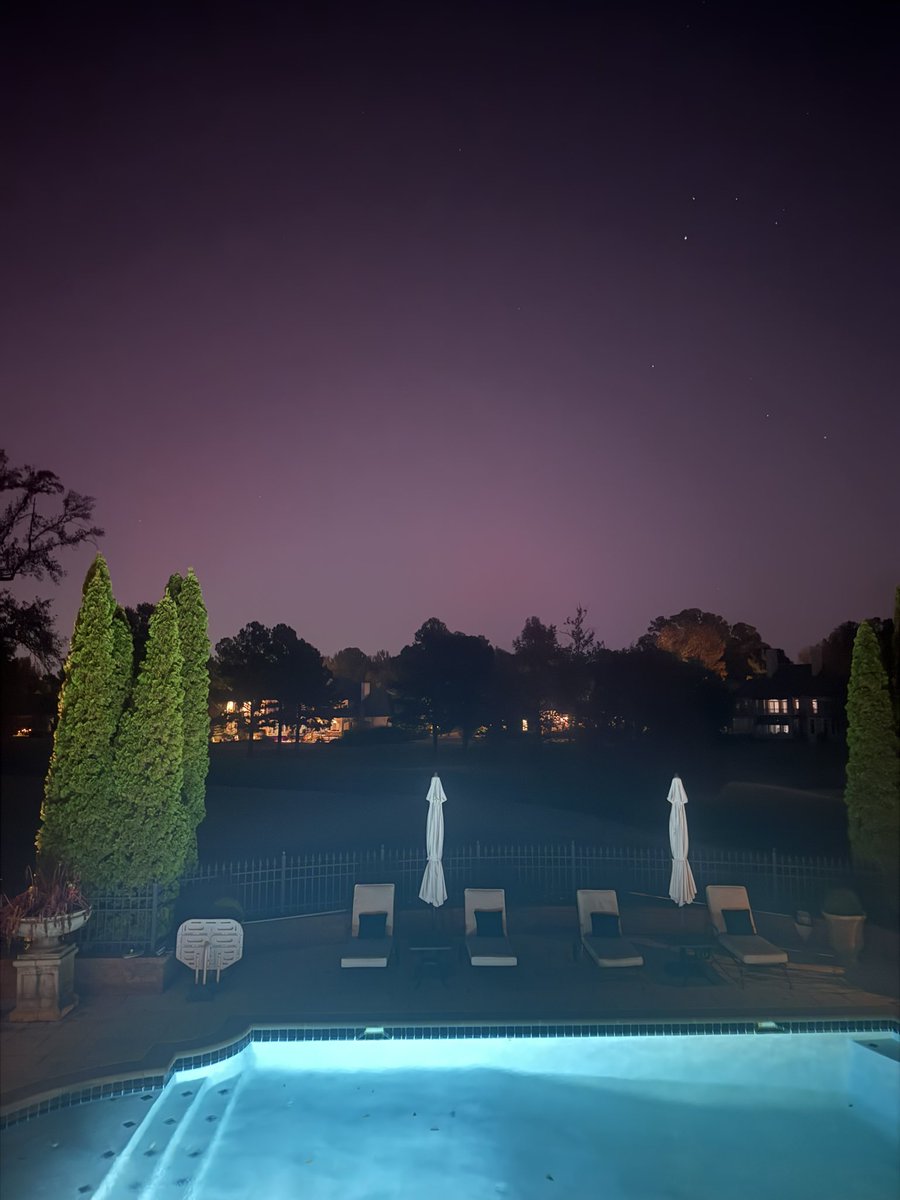 AntoninExplainer tweet media