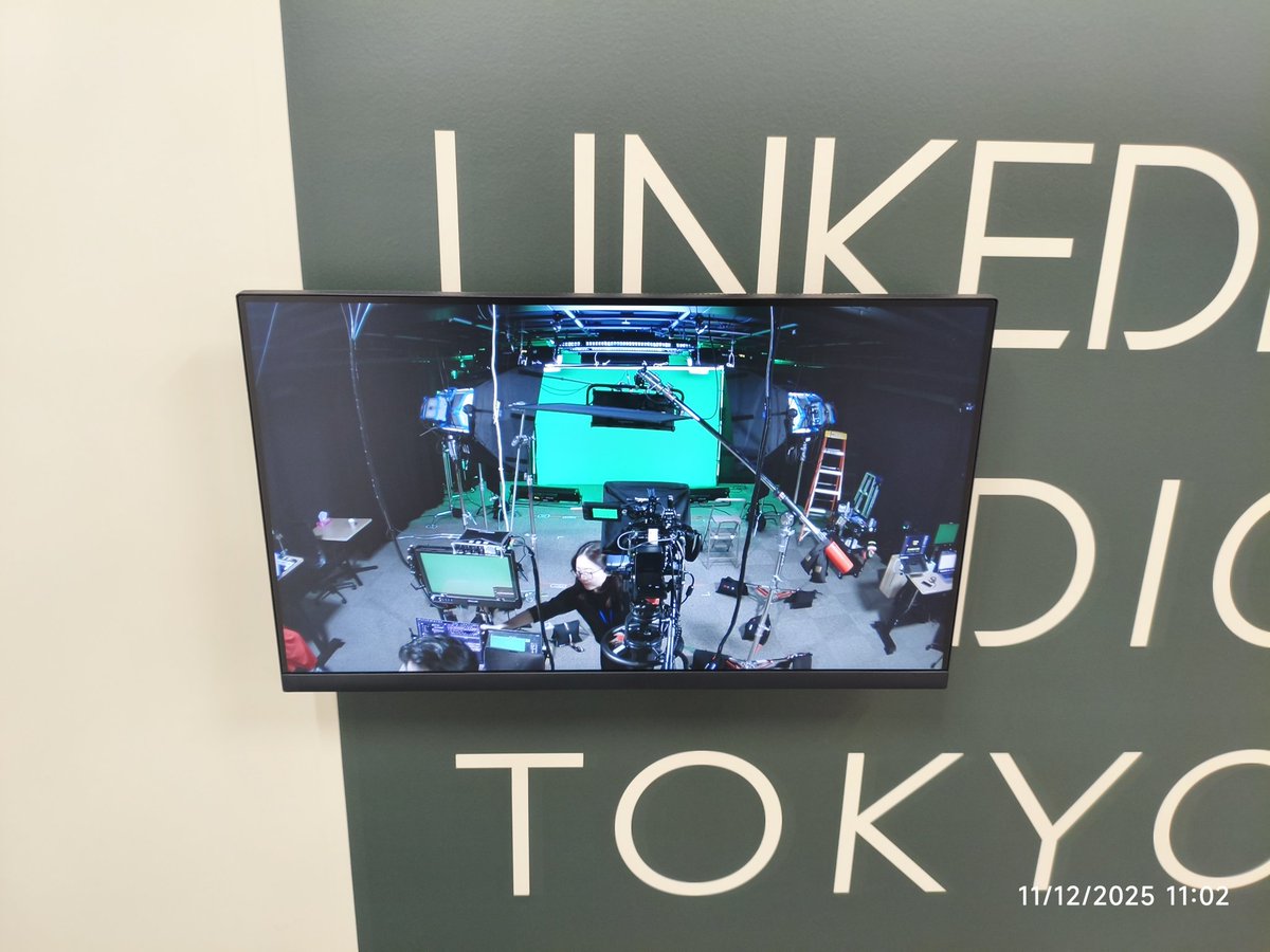 Rinatamu_ITDR's tweet image. #LinkedIn さんで #LinkedInLearning のオープニング撮影してました🎬