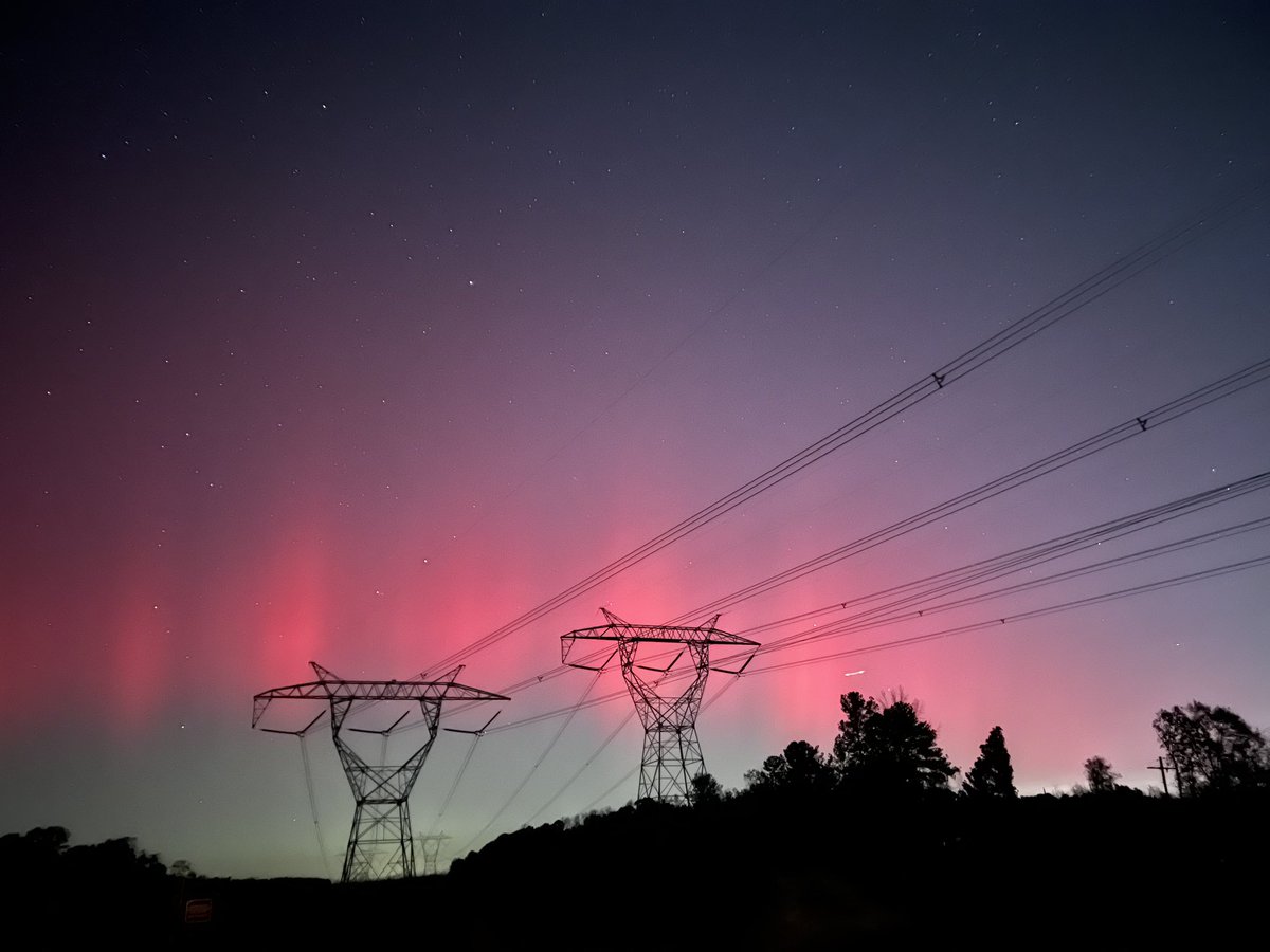 Never thought I’d see the Aurora borealis so vibrant this far south (Atlanta). So beautiful and awesome.