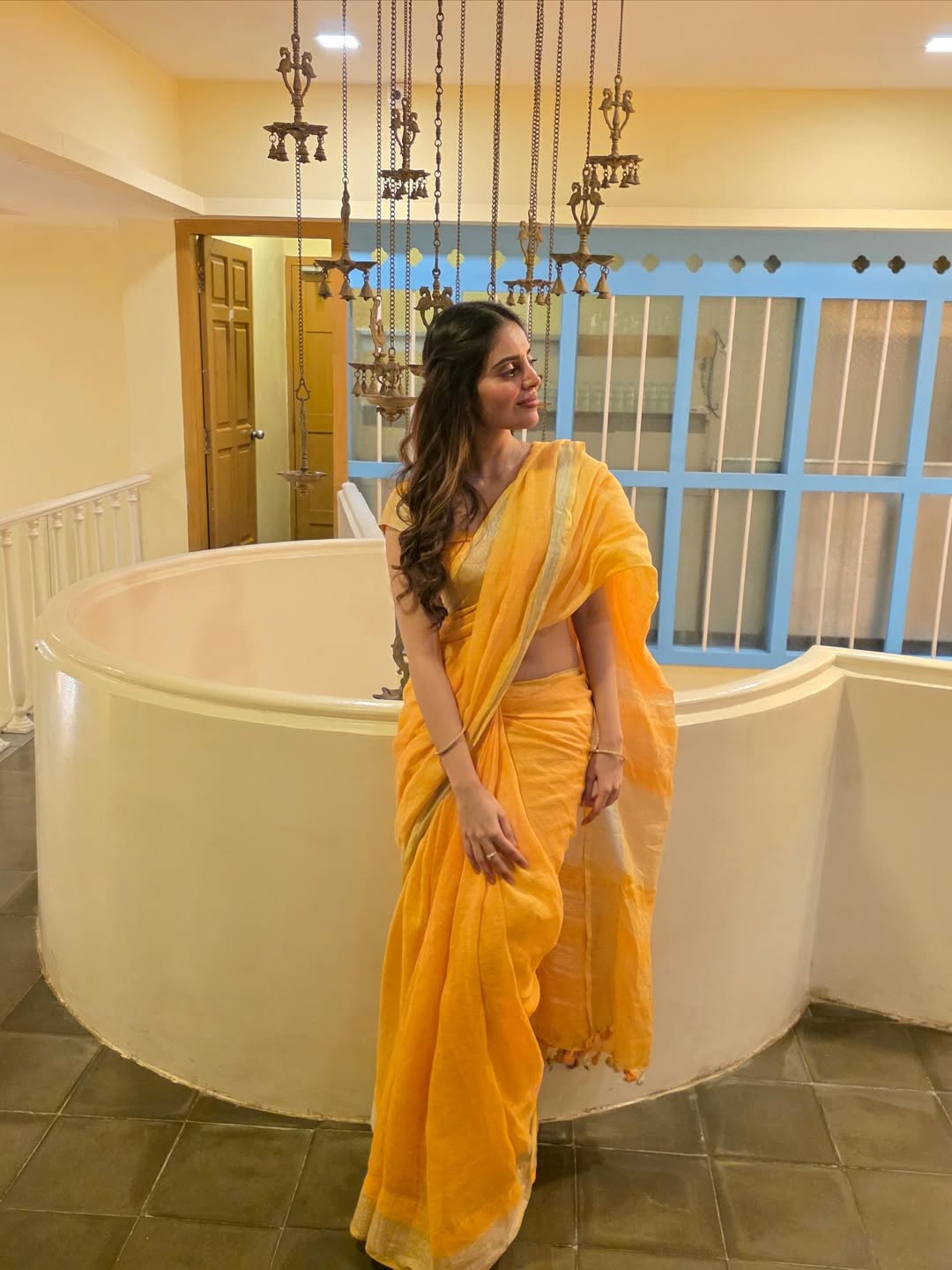 G5h_SZQa4AAGz7W?format=jpg&name=large