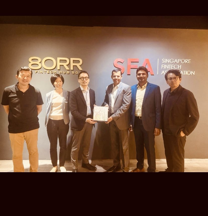 's tweet image. #XDCNetwork showcasing how payments are evolving — faster, smarter, and more inclusive than ever. 

Let’s connect, collaborate to shape the next wave of digital payments #SingaporeFinTechFestival 

@atulkhekade @riteshkakkad @REDausen @GapuzJoana26179