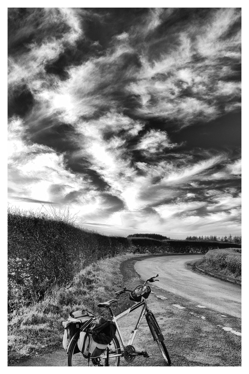 Particleclouds's tweet image. WOW Signal Photography #Cycling, Title Contemporary photography cycling, 2025 Quakers #Photography Clouds Universe Sky X Scientology Mormons Real 雲 Artnews News Life #MoMA Magazine MoMAPS1 UAP #SETI Universe #Culture Art #Arte #WOWSignal WOWシグナル WOW Nature &quot;Cycling is good…