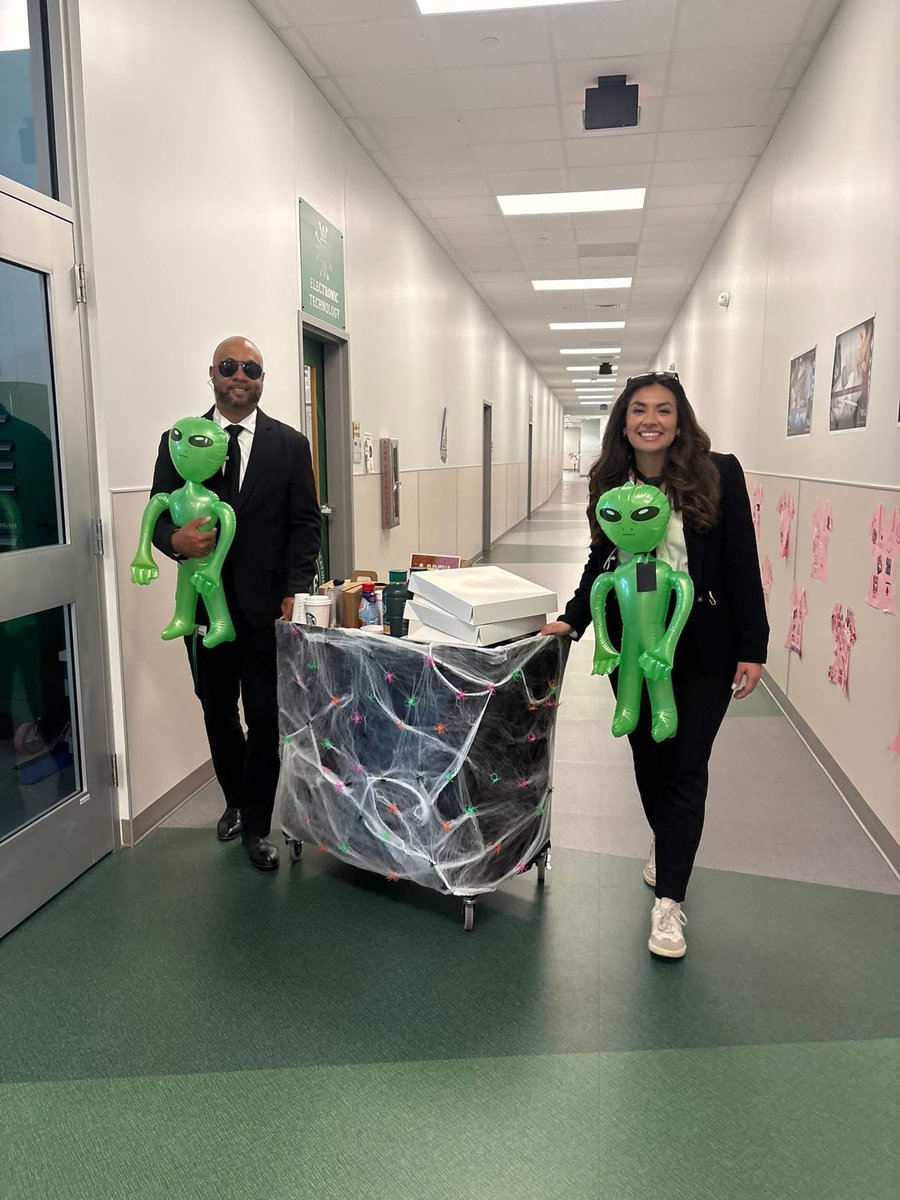 Marcella Englishmen M.Ed. tweet media