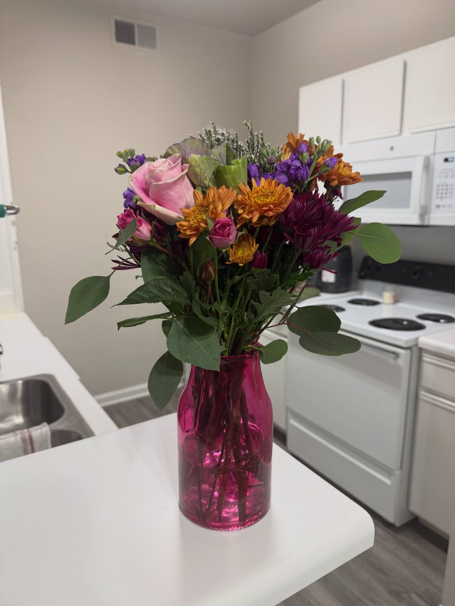 sunflowr_glow's tweet image. So beautiful ☺️