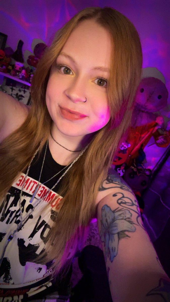 Chat said I can stay up late! 
DBD &amp; Variety? Plus subby discounts! 

🟣 Twitch.tv/HexAzrael 🟣

IM LATE &amp; LIVE NOW 👀
